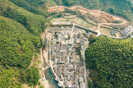 大山里的古村