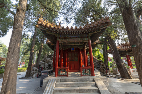 北京故宫御花园四神祠