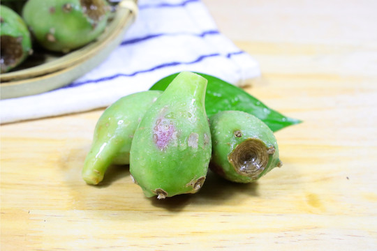 仙人掌果