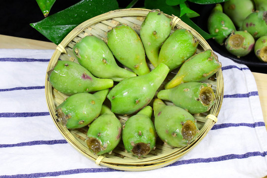仙人掌果