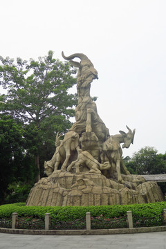 五羊雕塑