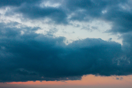 夕阳天空