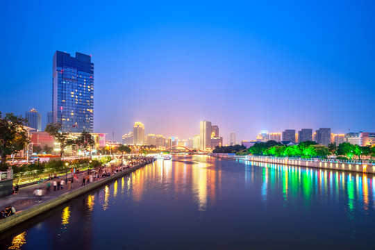 天津海河夜景