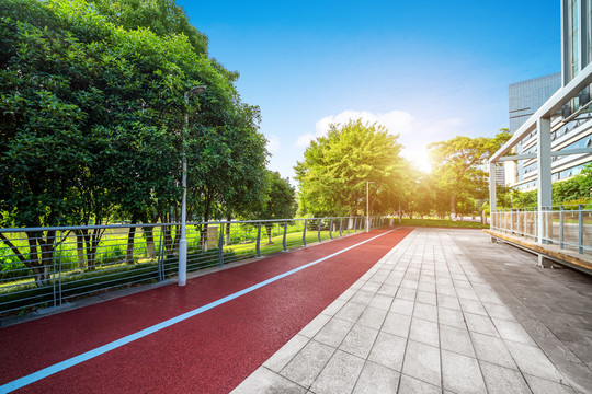 城市红色行人步道