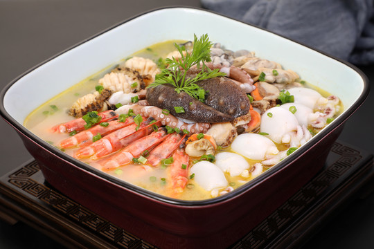 胶东海鲜盆菜
