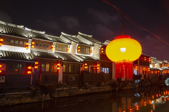 苏州山塘街夜景