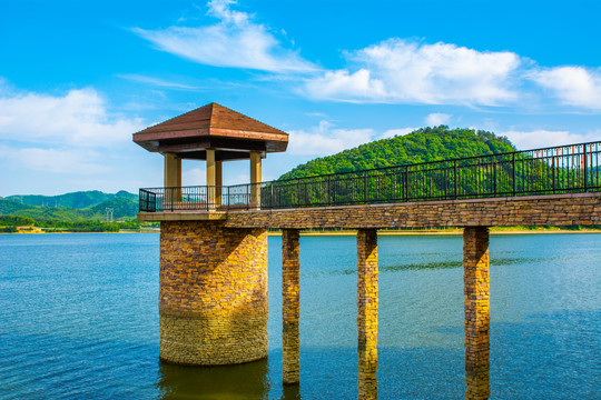 杭州临安青山湖风光