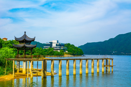 杭州临安青山湖风光