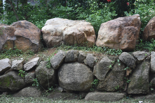 石頭墻