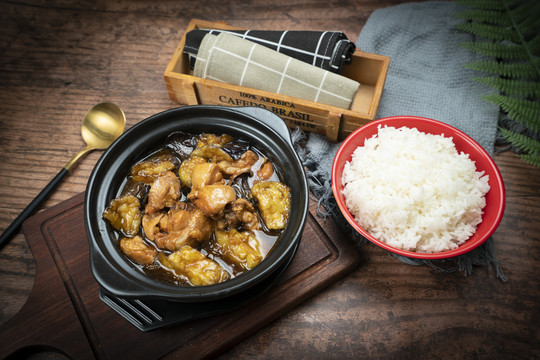 黄焖鸡米饭套黄焖鸡茄子米饭