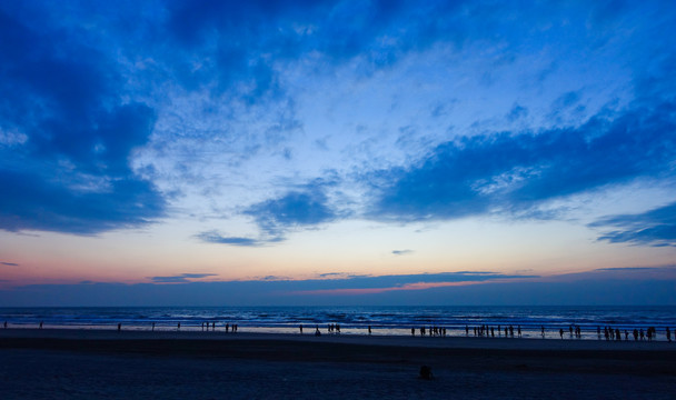 海岛日出