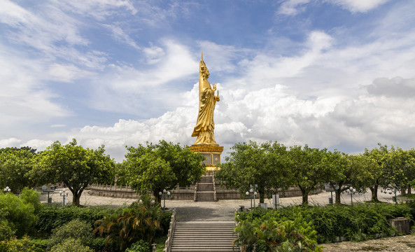 莲花山望海观音全景图