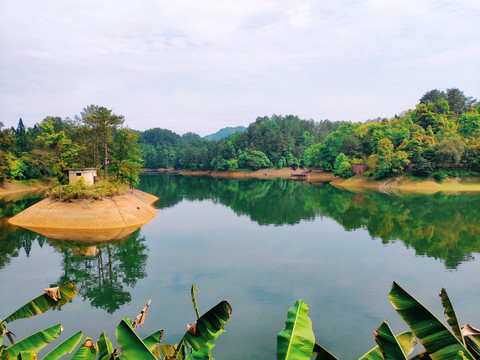 阳明湖风光