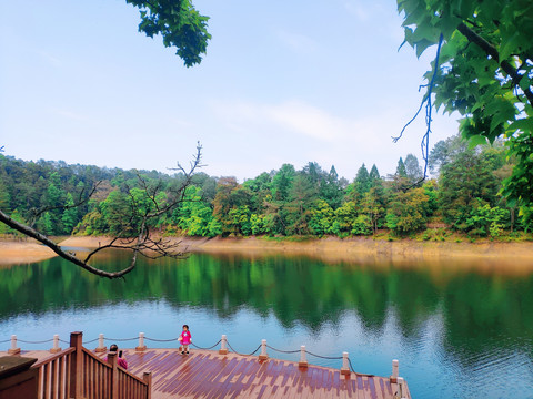 阳明湖山水风光