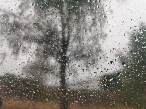 玻璃雨点