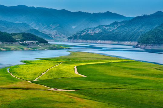 绿江村风景