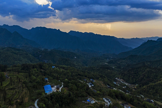 湖北五峰茶园村