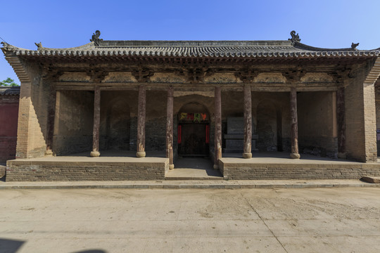 中国山西平遥慈相寺麓台塔风光