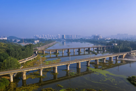 俯瞰浉河京汉铁路桥