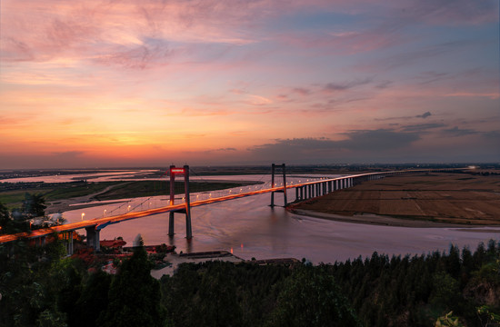 桃花峪黄河大桥