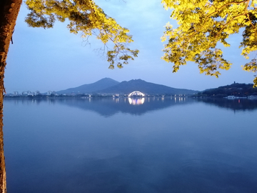 南京玄武湖夜景