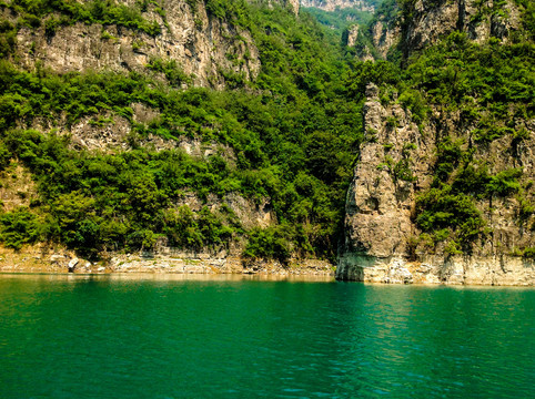 峰林峡翡翠湖