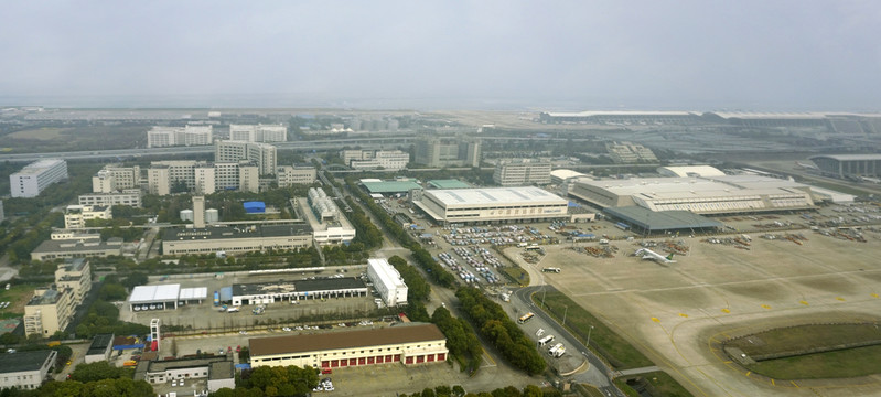 鸟瞰上海浦东国际机场