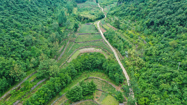 南漳漫云村