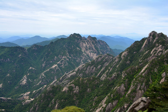 远山山脉