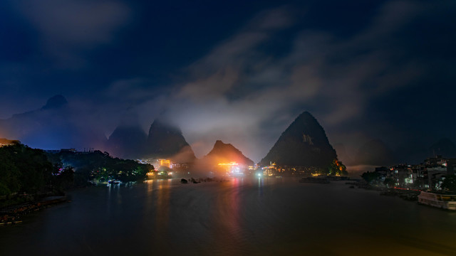 阳朔漓江夜景