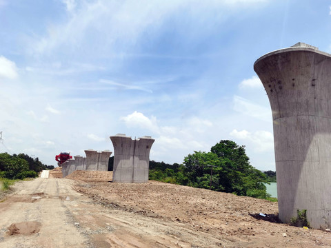 高铁桥梁建设