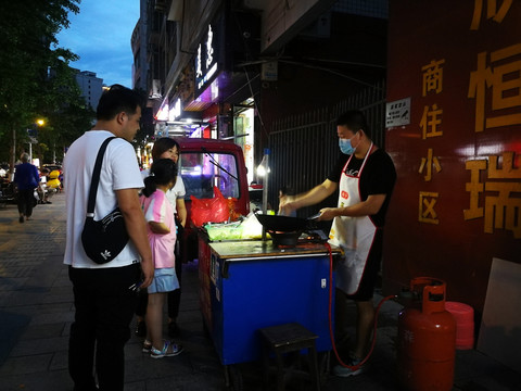 夜市小吃