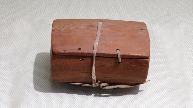 汉代木盒