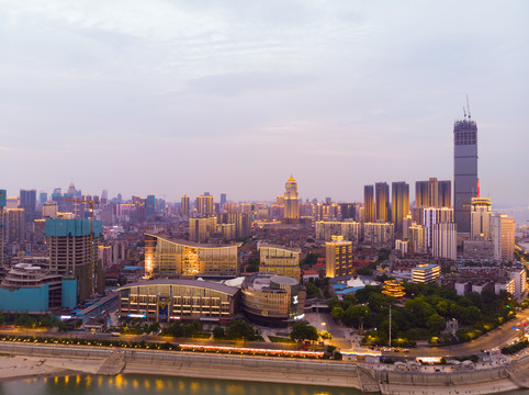 湖北武汉城市航拍傍晚和夜景风光