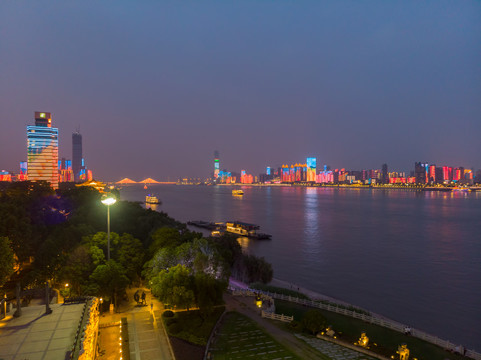 湖北武汉城市航拍傍晚和夜景风光