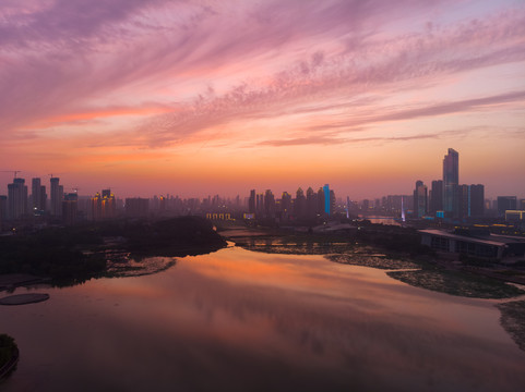 湖北武汉城市航拍傍晚和夜景风