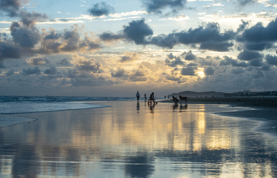 海上夕阳