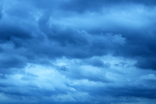 暴风雨