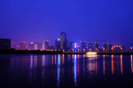 沈阳浑河夜景