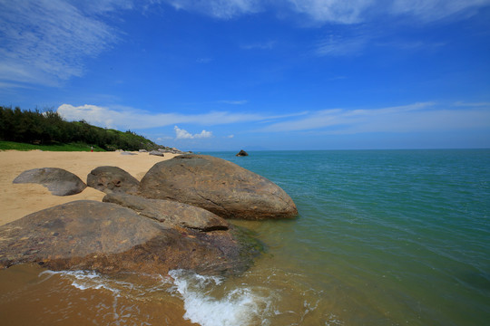 大海沙滩蓝天