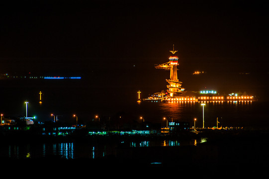 秦皇岛北戴河海滨夜景