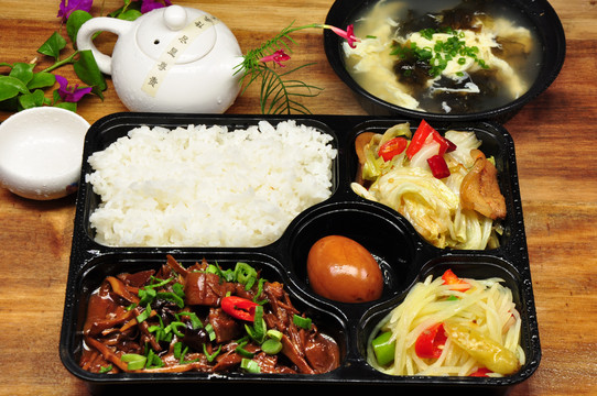 肉汁煲筍尖套餐