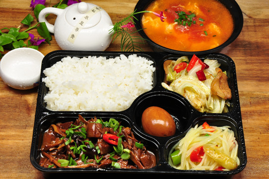 肉汁煲筍尖套餐