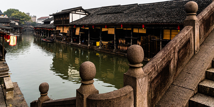安昌水鄉(xiāng)烏篷船