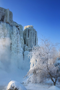 雾凇冰山