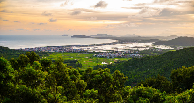 海湾夕阳