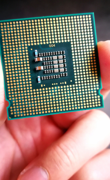 电脑芯片CPU