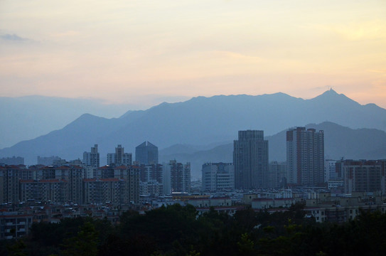 黄昏城市