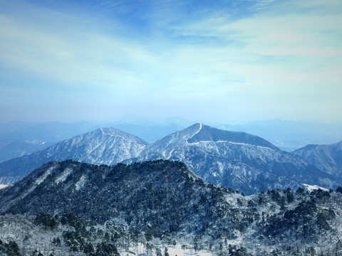 九华山雪景