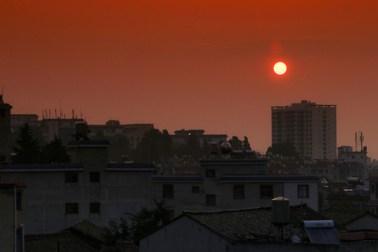 城市日出